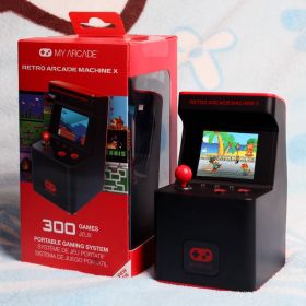 Retro mini arcade handheld game console